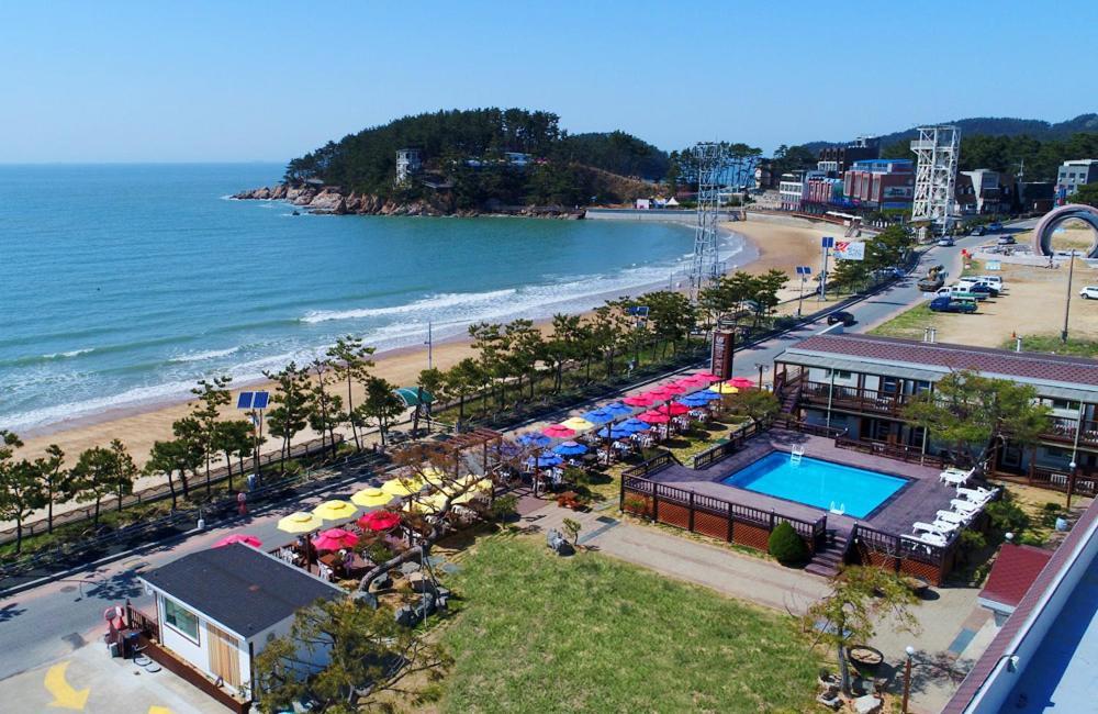 Hotel Mallipo Taean Esterno foto